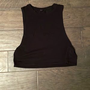 Lululemon crop top size 2
